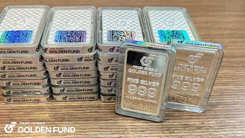 Mỗi sản phẩm bạc miếng 999 đều có thông tin hàm lượng, trong lượng rõ ràng