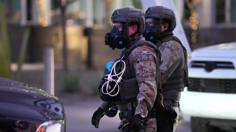 Bất đồng về ngân sách an ninh nội địa và cải cách ICE bat-dong-ve-ngan-sach-an-ninh-noi-dia-va-cai-cach-ice