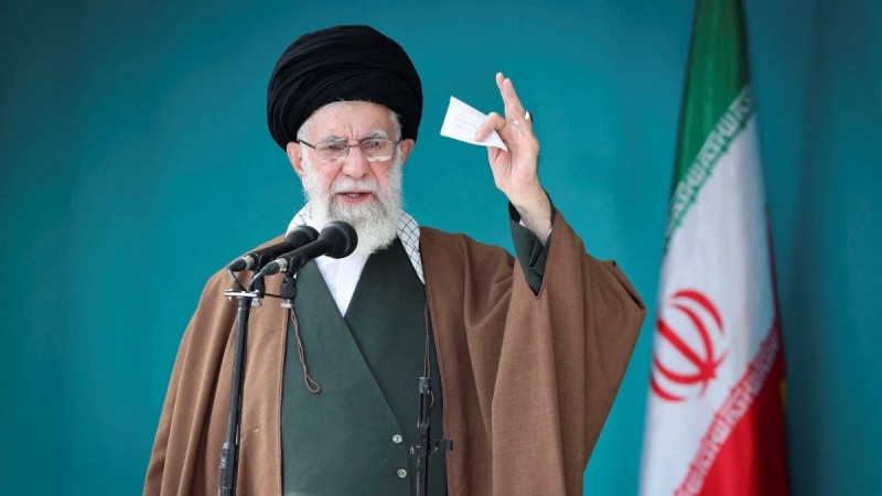 giao-chu-iran
