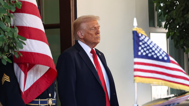 ong-trump-ung-ho-thoa-thuan-tau-ngam-hat-nhan-aukus-va-hop-tac-an-ninh