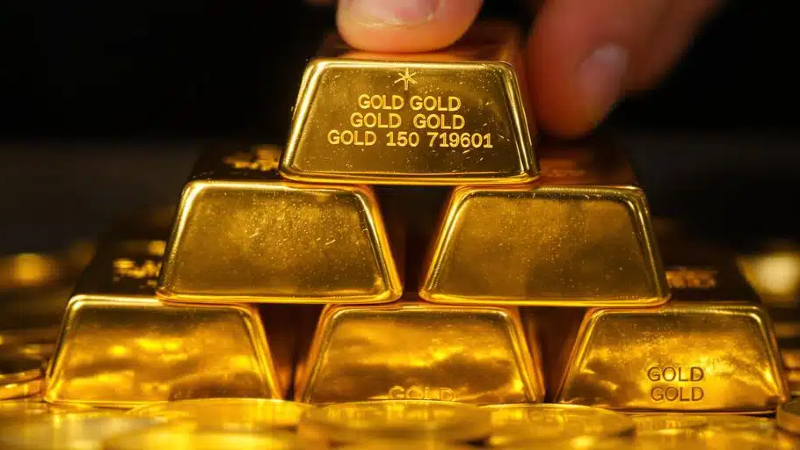 trong-thi-truong-tai-chinh-quoc-te-gia-vang-giao-ngay-thuong-duoc-bieu-thi-duoi-dang-xauusd-mot-quy-uoc-dinh-gia-trong-do-xau-la-ma-tien-te-dai-dien-cho-mot-troy-ounce-vang