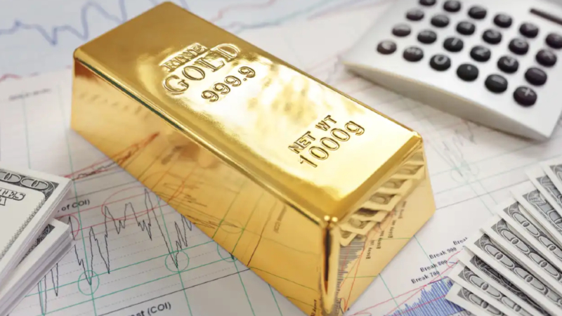 Tuy nhiên, lợi thế vượt trội của GLD nằm ở quy mô và thanh khoản. Với khối tài sản quản lý xấp xỉ 80 tỷ USD, GLD có khối lượng giao dịch lớn và chênh lệch giá mua - bán rất hẹp tuy-nhien-loi-the-vuot-troi-cua-gld-nam-o-quy-mo-va-thanh-khoan-voi-khoi-tai-san-quan-ly-xap-xi-80-ty-usd-gld-co-khoi-luong-giao-dich-lon-va-chenh-lech-gia-mua-ban-rat-hep